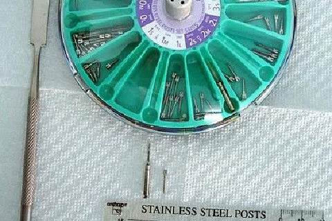 Pino Rosqueável e Núcleo de Preenchimento com Resina Dente 47