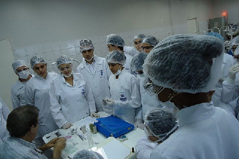 Laboratório Pré-Clínico de Endodontia da Unifal