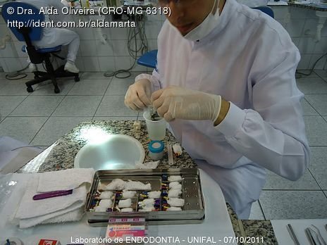 Laboratório Pré-Clínico de Endodontia da Unifal