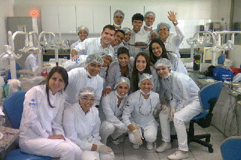 Laboratório Pré-Clínico de Endodontia da Unifal