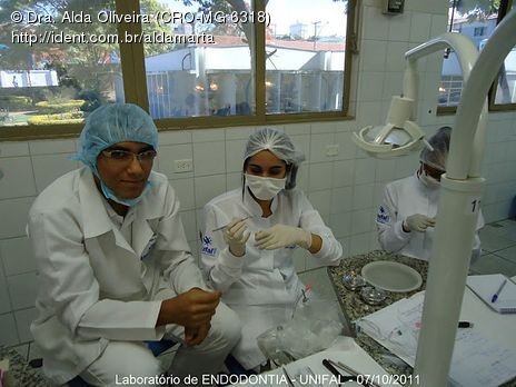 Laboratório Pré-Clínico de Endodontia da Unifal