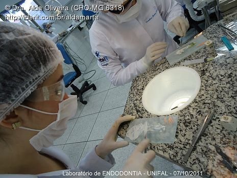 Laboratório Pré-Clínico de Endodontia da Unifal