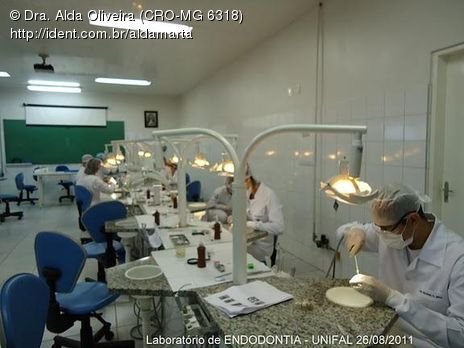 Laboratório Pré-Clínico de Endodontia da Unifal