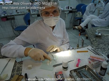 Laboratório Pré-Clínico de Endodontia da Unifal