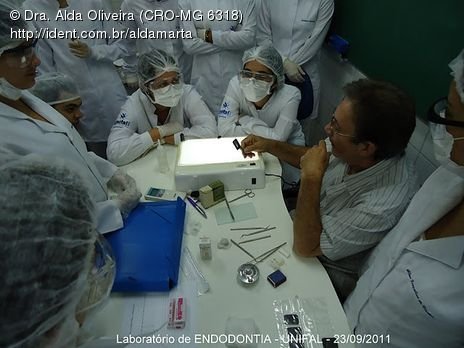 Laboratório Pré-Clínico de Endodontia da Unifal