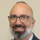 Dr. Marcello Faria Regueira Alves (Cirurgião-Dentista)