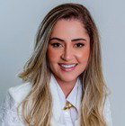 Dra. Luanna Barbosa Silva Guariza (Cirurgiã-Dentista)