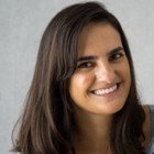 Dra. Amanda Dessupoio Chaves (Cirurgiã-Dentista)