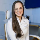 Dra. Helare Adane Andrade (Cirurgiã-Dentista)