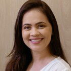 Dra. Maíny Rosa Tressoldi (Cirurgiã-Dentista)