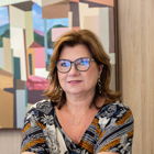 Dra. Adriana S T Vasconcelos (Cirurgiã-Dentista)