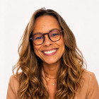 Dra. Alynne Bezerra Campos (Cirurgiã-Dentista)