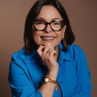 Dra. Isabel Cristina Luz Granja (Cirurgiã-Dentista)