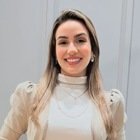 Dra. Isabelle Guimarães (Cirurgiã-Dentista)