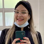 Dra. Fernanda Oliveira (Cirurgiã-Dentista)