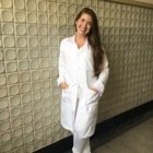 Dra. Anna Cristina Antunes (Cirurgiã-Dentista)