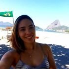 Dra. Lívia Pantoja (Cirurgiã-Dentista)