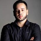 Dr. Nickolas Schneider (Cirurgião-Dentista)