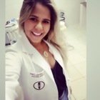 Dra. Gabriela Lobato (Cirurgiã-Dentista)