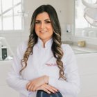 Dra. Mainara Bobadilha (Cirurgiã-Dentista)