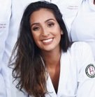 Dra. Ana Paula Victoria Rodriguez (Cirurgiã-Dentista)