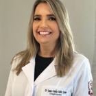 Dra. Jeanne de Ornellas Daibes Aquino (Cirurgiã-Dentista)