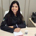 Dra. Loren Gomes (Cirurgiã-Dentista)