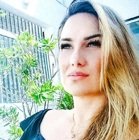 Dra. Daianne Cardinó de Aguiar (Cirurgiã-Dentista)
