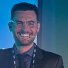 Dr. Fábio Sá Carneiro Sczepanik (Cirurgião-Dentista)