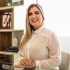 Dra. Michelle Alonso Coutinho (Cirurgiã-Dentista)