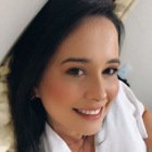 Dra. Regiany Olinda Leal Martins (Cirurgiã-Dentista)