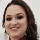Dra. Carla Stall (Cirurgiã-Dentista)