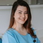 Dra. Jéssica Salton Peretti (Dentista)