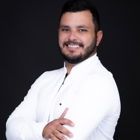 Dr. Marcos Vinicios Rodrigues de Oliveira (Cirurgião-Dentista)