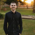 Dr. João Victor Martins Rezende Davi (Cirurgião-Dentista)