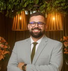 Dr. Guilherme Sales de Souza (Cirurgião-Dentista)