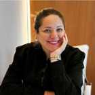 Dra. Paula Regina Araújo Santos (Cirurgiã-Dentista)