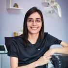 Dra. Gabrielle Maria (Cirurgião-Dentista)