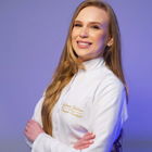 Dra. Gabriela Jacobsen (Cirurgião-Dentista)