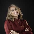 Dra. Fernanda Carvalho (Cirurgião-Dentista)