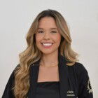 Dr. Thaís Pereira (Cirurgião-Dentista)
