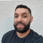 Daniel Almeida (Estudante de Odontologia)