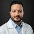 Dr. Lucas Chaves Loubach (Cirurgião-Dentista)