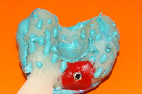 Detalhe do transfer ``travado`` com duralay