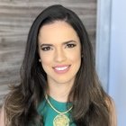 Dra. Natália Evangelista Barros Cordeiro (Cirurgiã-Dentista)