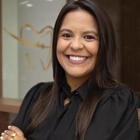 Thayane Siqueira (Cirurgiã-Dentista)