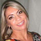 Dra. Danielli Azzolin (Cirurgiã-Dentista)