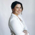 Dra. Taísa Figueiredo Chagas (Cirurgiã-Dentista)