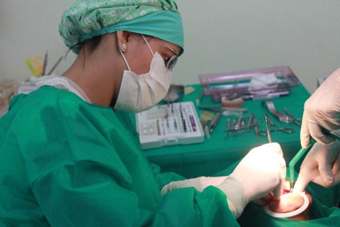 Cirurgia Guiada - Protocolo de Mandíbula Sem Cortes, Sem Pontos, Sem Sangue.