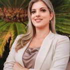 Dra. Tágila Prates Ribeiro (Cirurgiã-Dentista)